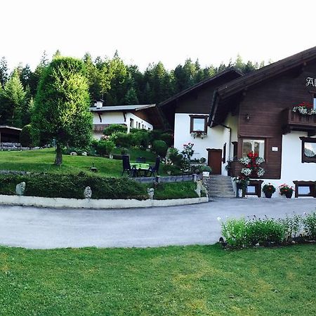 Haus Almrausch Hotell Seefeld in Tirol Eksteriør bilde