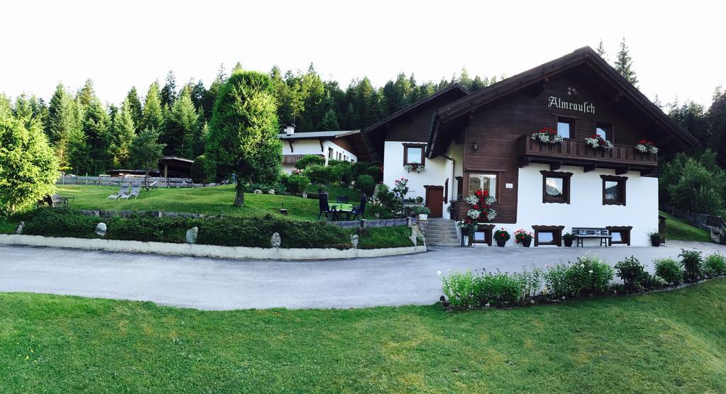 Haus Almrausch Hotell Seefeld in Tirol Eksteriør bilde